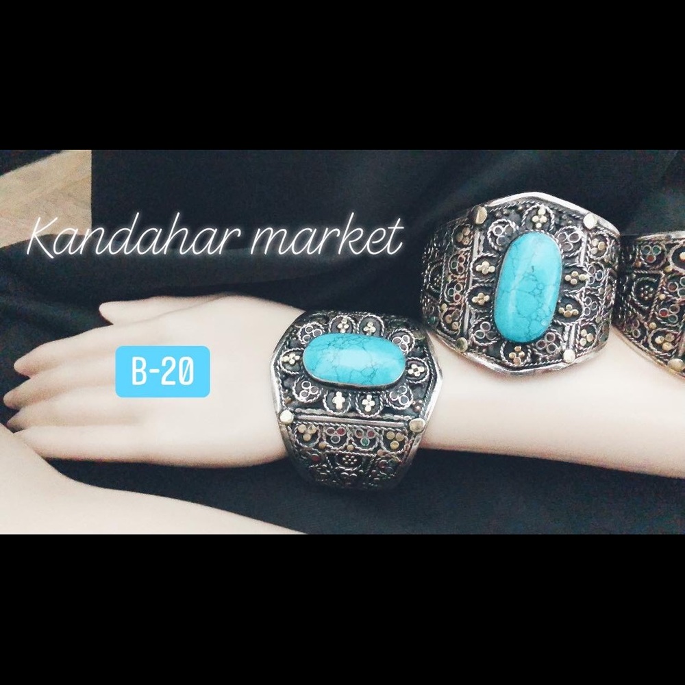 Bracelets - Picture 3 of 3